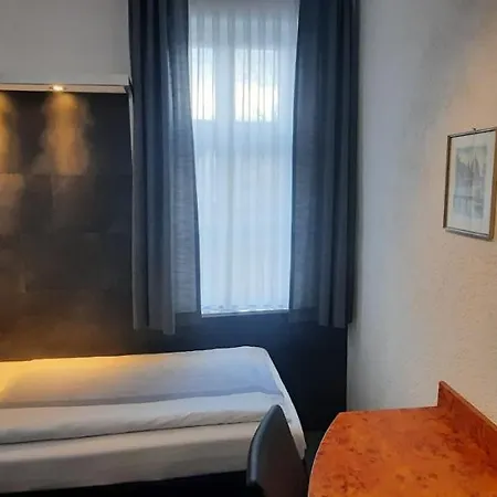 Corveyer Hof 3*
