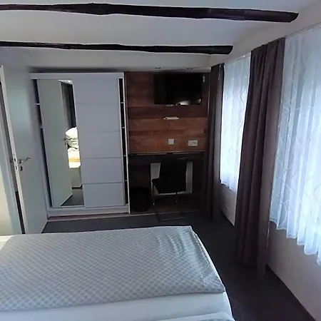 Corveyer Hof Hotel 3*