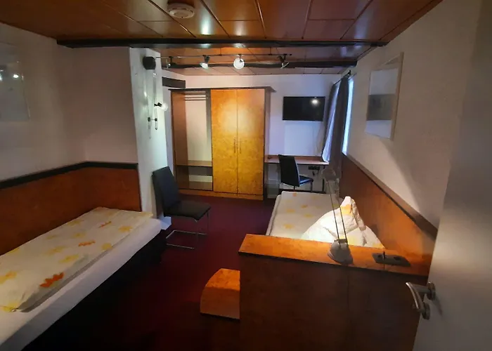 Corveyer Hof 3*